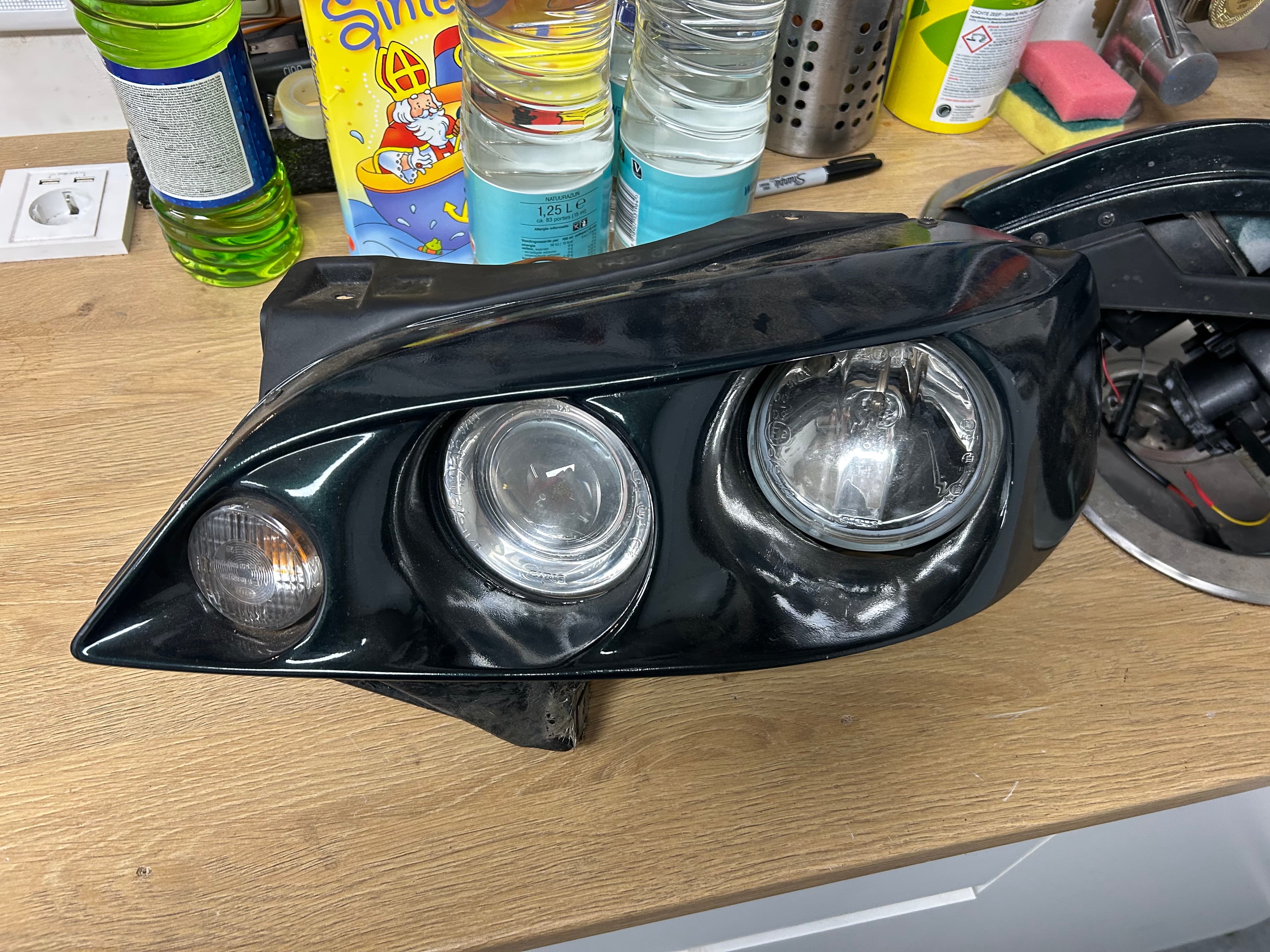 Morette | Head lights image 3