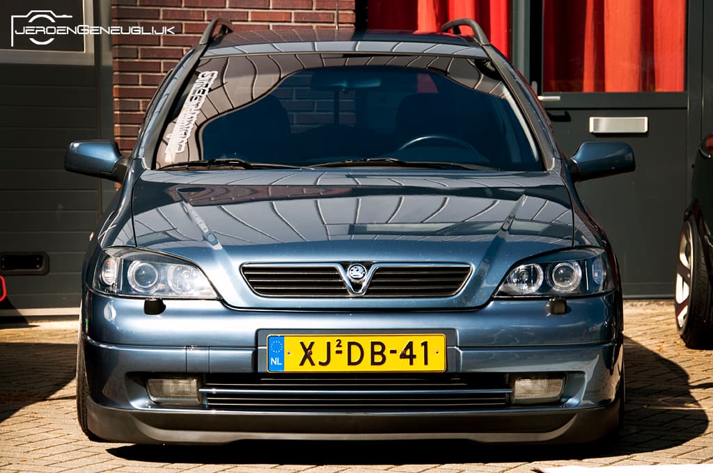 Opel | Grille Vauxhall image 4