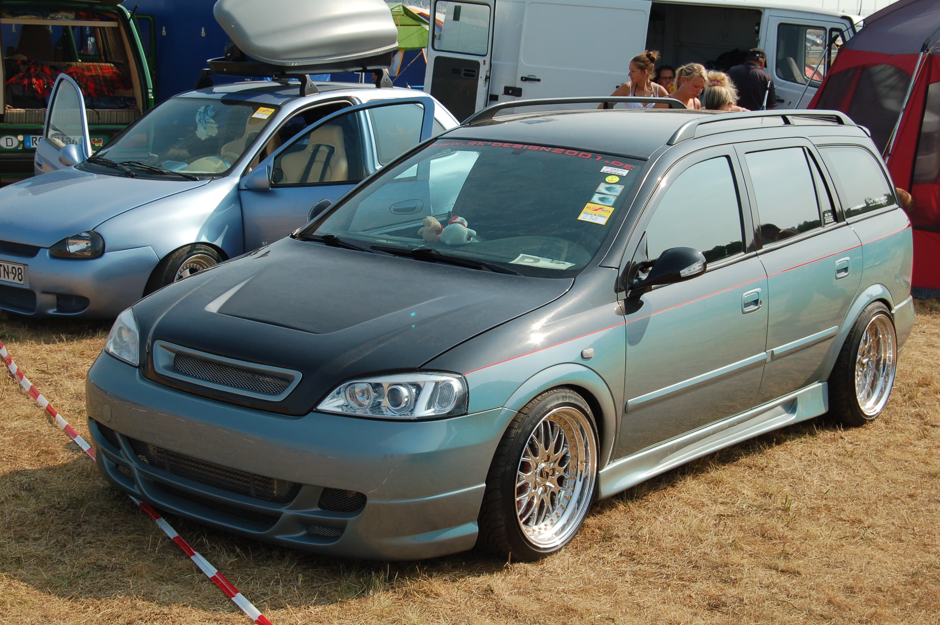 Lumma | Bonnet image 2